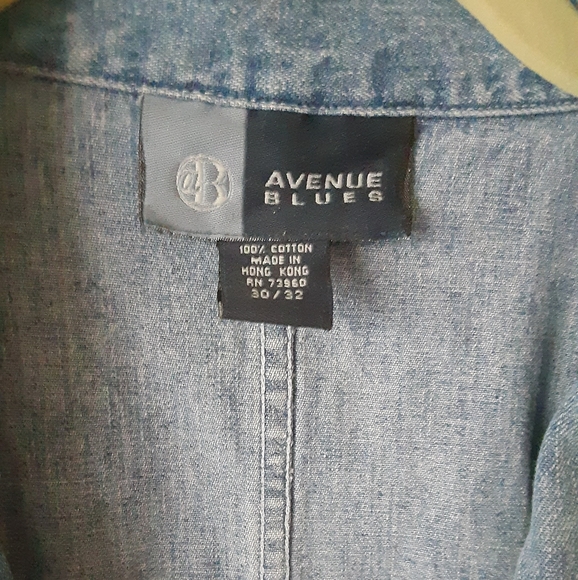 Avenue Blues Denim Short Sleeve  Blouse/Jacket Size 30/32 - Picture 3 of 3